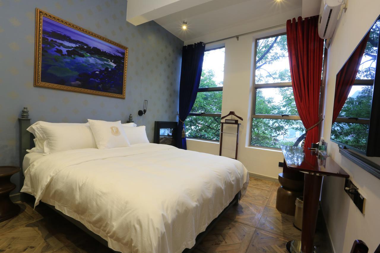 גווילין Fanli Hotel Yangshuo West Street מראה חיצוני תמונה